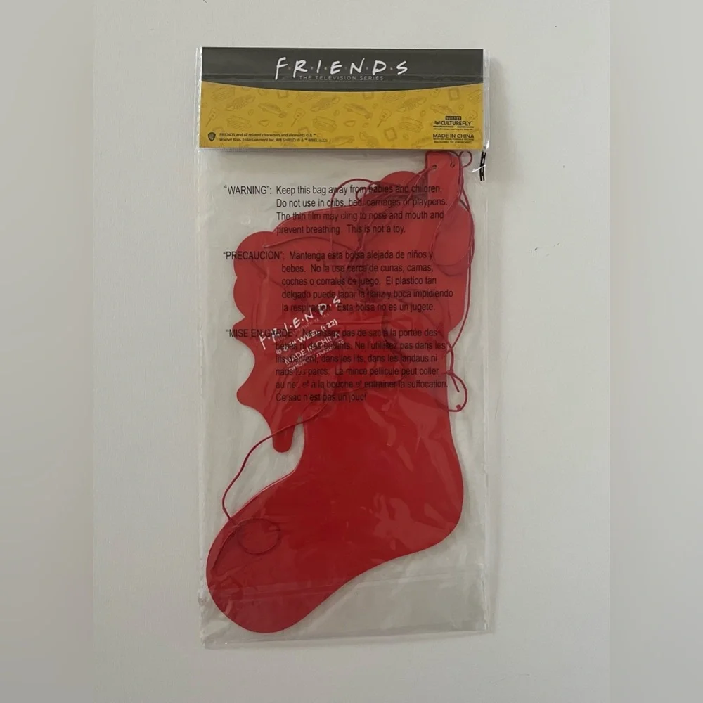 NWT Friends TV Show Holiday Garland Decoration